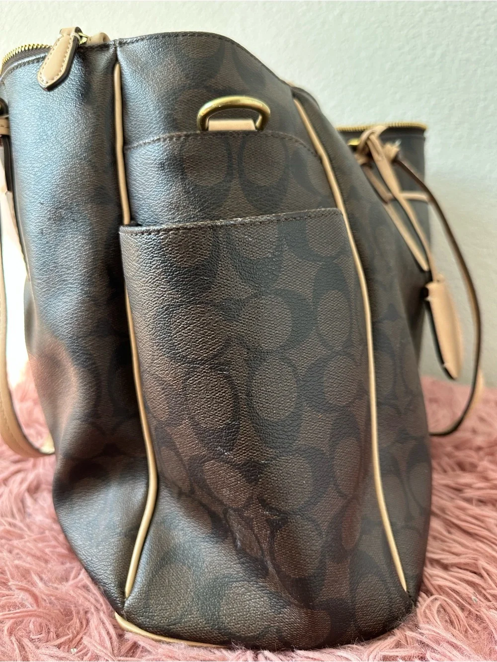Coach authentic this